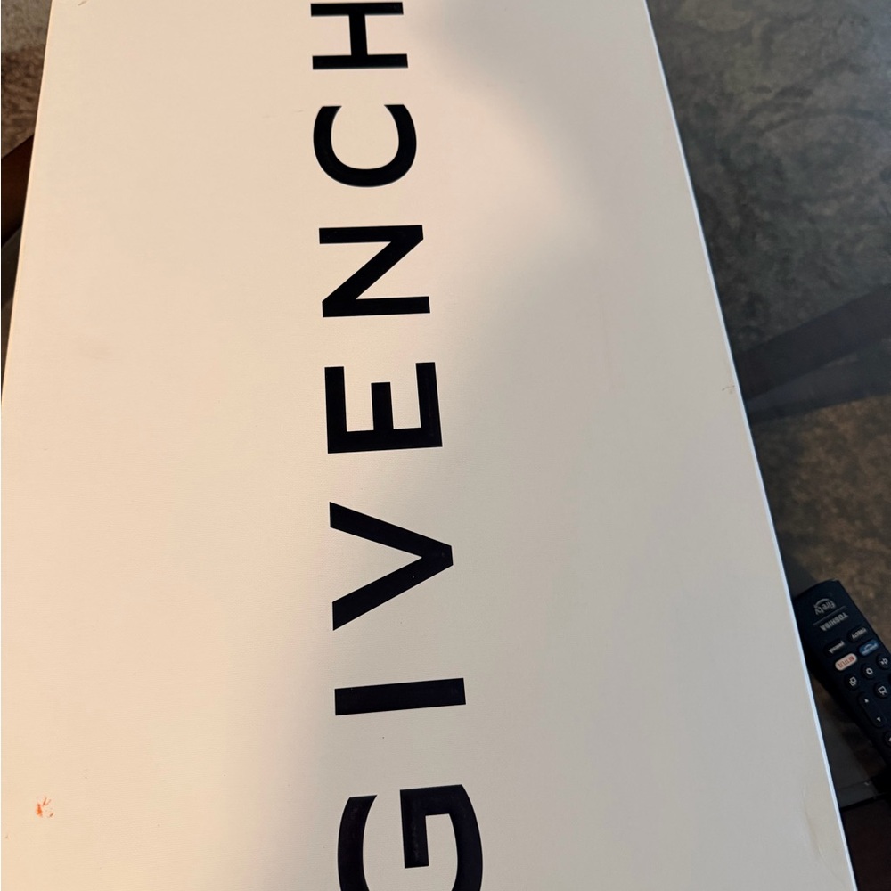 Givenchy grey Heeled Boots . Calf leather - Picture 9 of 12